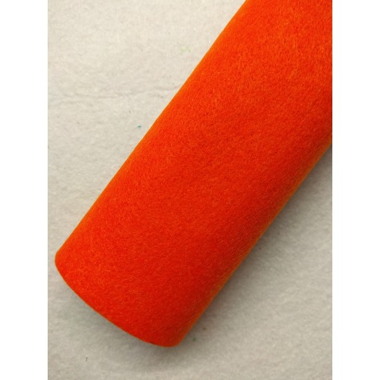 Фетр мягкий 1,5 мм (20*30 см) цв. рыжий,  цена за лист